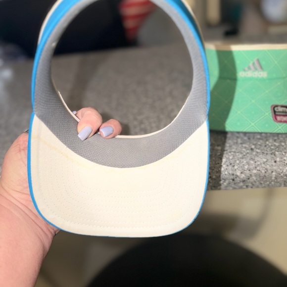 Adidas Aqua and Mint Visors - Picture 3 of 7